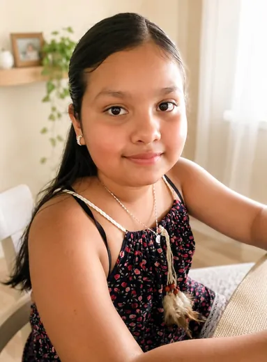 Denisse durante una etapa de su infancia